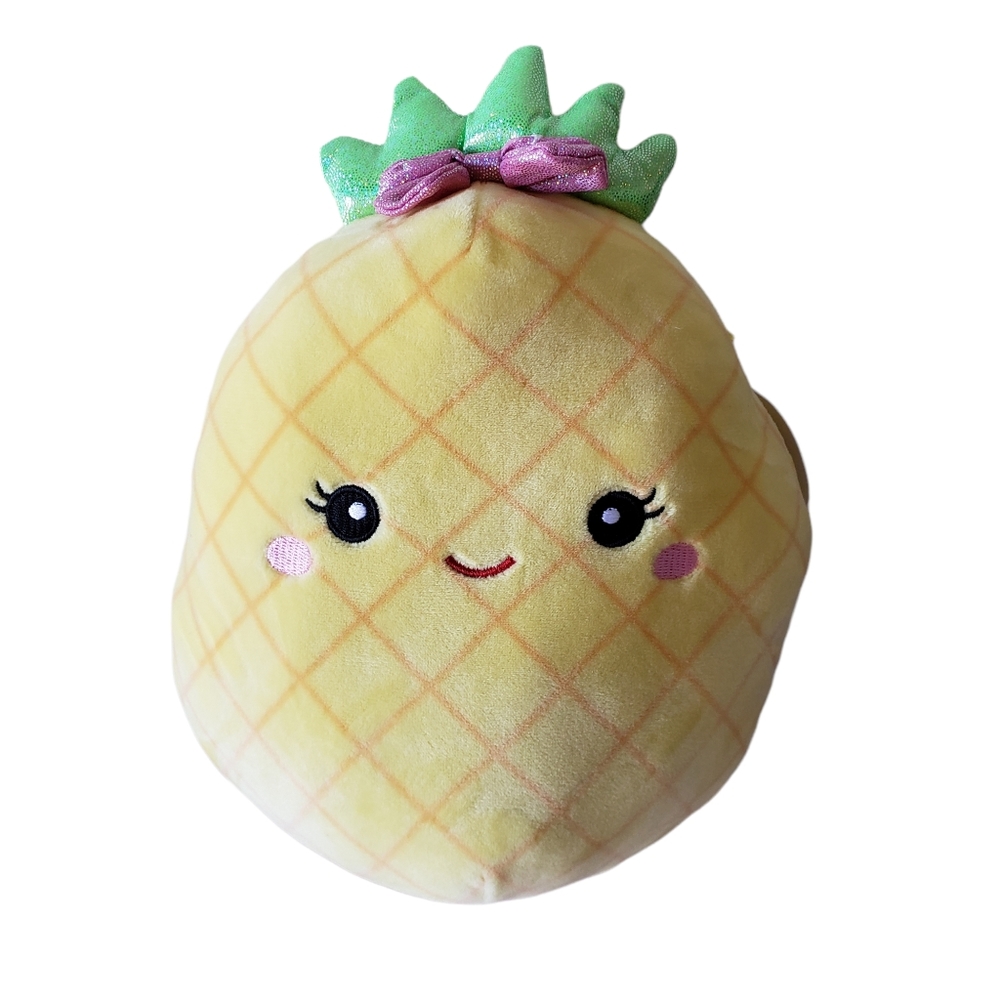 Maui the Pineapple 8" Squishmallow Plush NWT Squishmallows Kellytoy Yellow